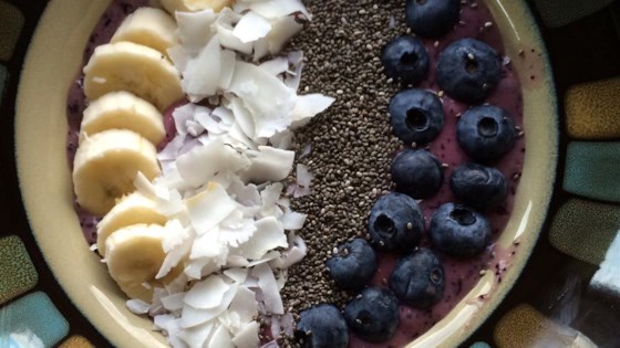 Blueberry and Banana Smoothie Bowl