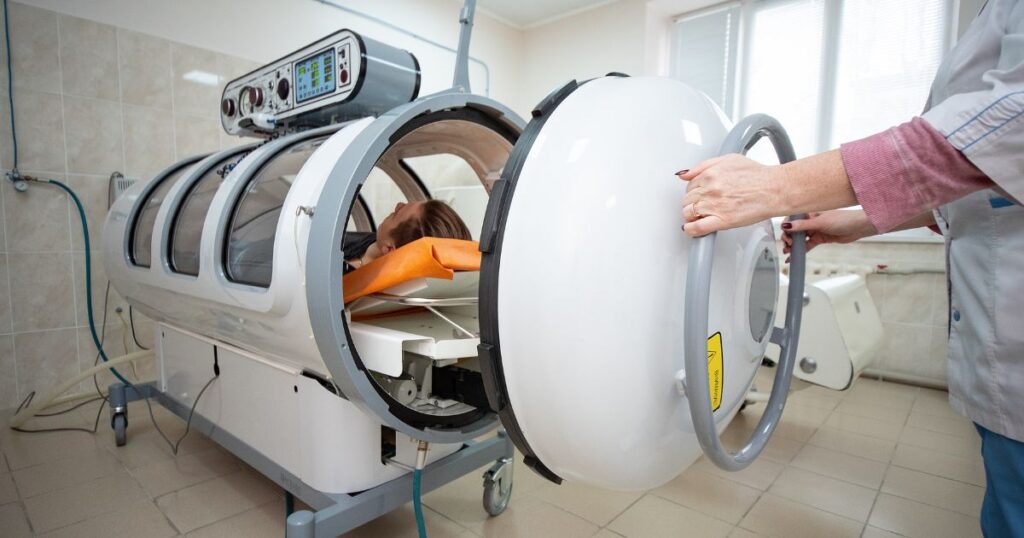 4 Surprising Benefits of Hyperbaric Chamber Therapy